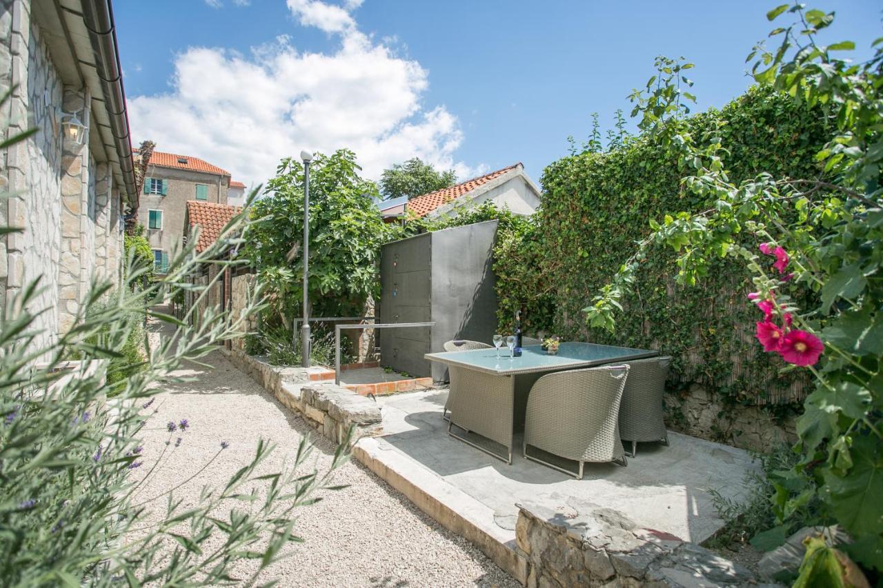 Garden Apartment Hotel Split Extérieur photo